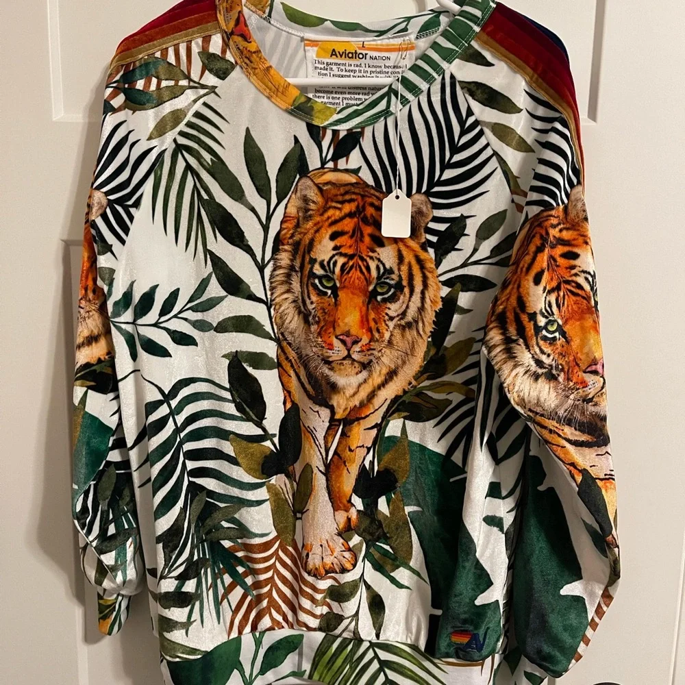 COPY - Aviator nation. Tiger Velvet sweatshirt. Never worn. - Picture 6 of 16